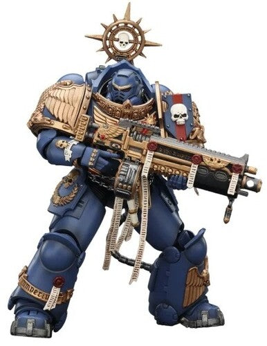 Warhammer 40K: Space Marine - Ultramarines: Heavy Relic Primus Armor with Heavy Relic Bolt Rifle 1/18 Action Figure