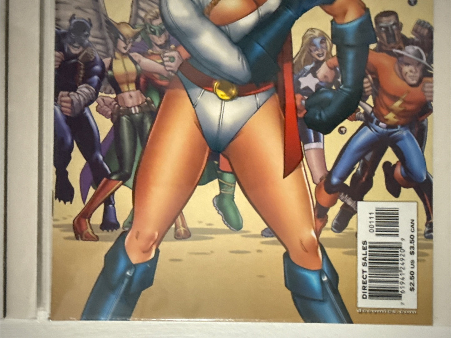 DC #1βs Lot. JLA Classified. #1 Origin Of Power Girl. First issue Wonder Girl!