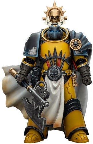 Warhammer 40K: The Horus Heresy - Imperial Fists: Librarian Consul with Force Axe & Bolt Pistol 1/18 Action Figure