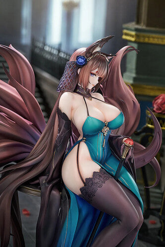 Azur Lane - Amagi Throne of Fallen Petals Version 1/7 Scale Figure