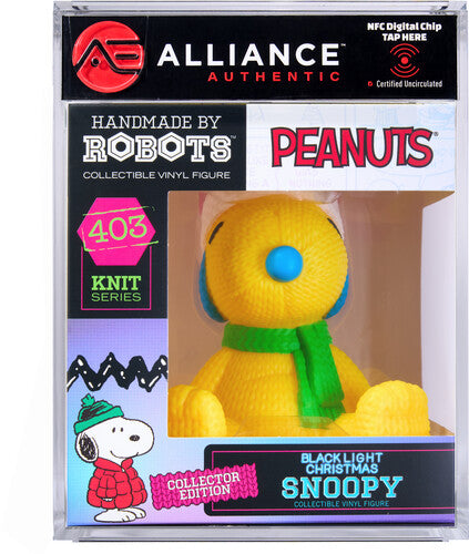Peanuts - Snoopy Blacklight Christmas Limited Edition Vinyl Figure - Alliance Authentic Encapsulated