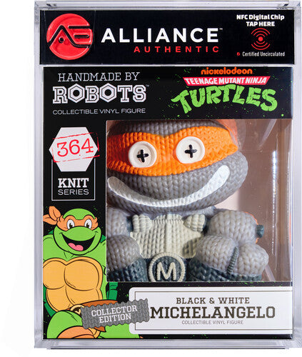 Teenage Mutant Ninja Turtles (TMNT) - Michelangelo Black & White Limited Edition Vinyl Figure - Alliance Authentic Encapsulated