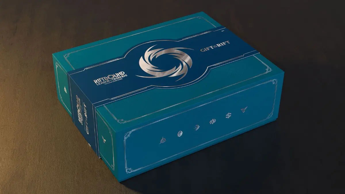 Riftbound: League of Legends TCG: Gift of the Rift Bundle FOC December 4, 2026
