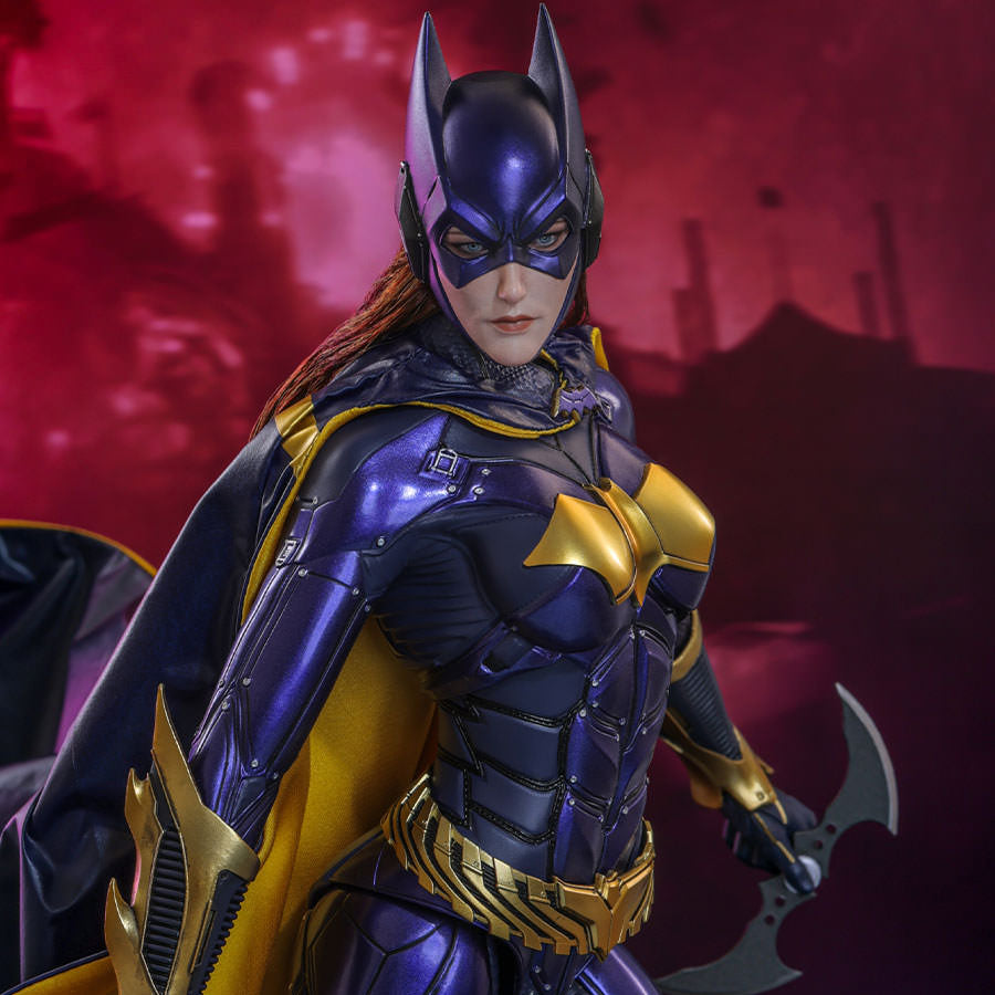 DC Comics Batgirl Purple and Gold Version Sixth Scale Figure