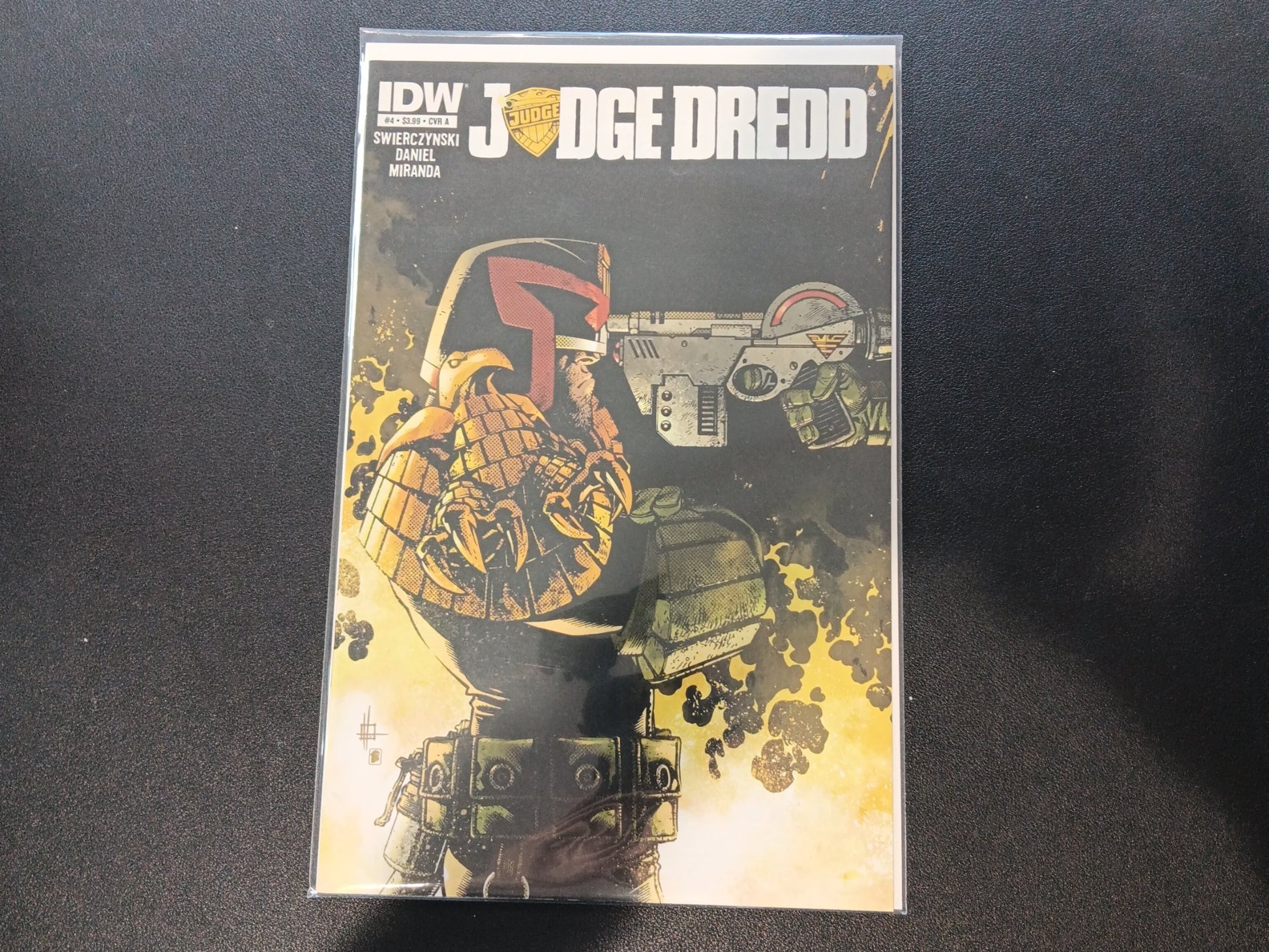 Judge Dredd #4 (2012) cover