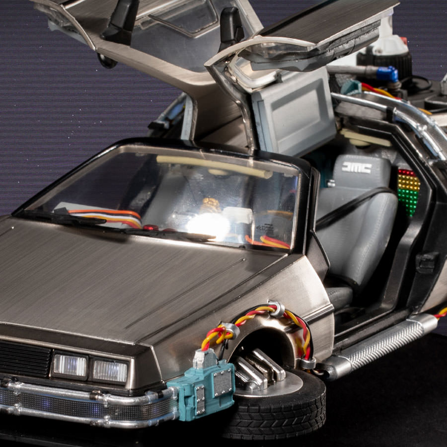 Back to the Future DeLorean Floating DX Collectible Figure