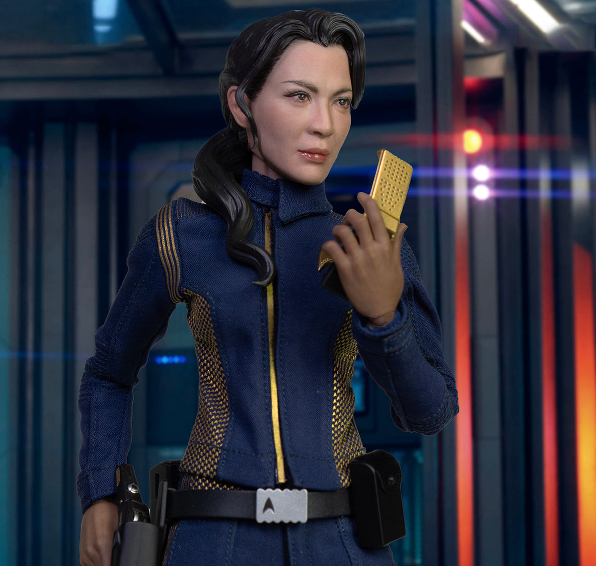 Star Trek Captain Philippa Georgiou Sixth Scale Figure