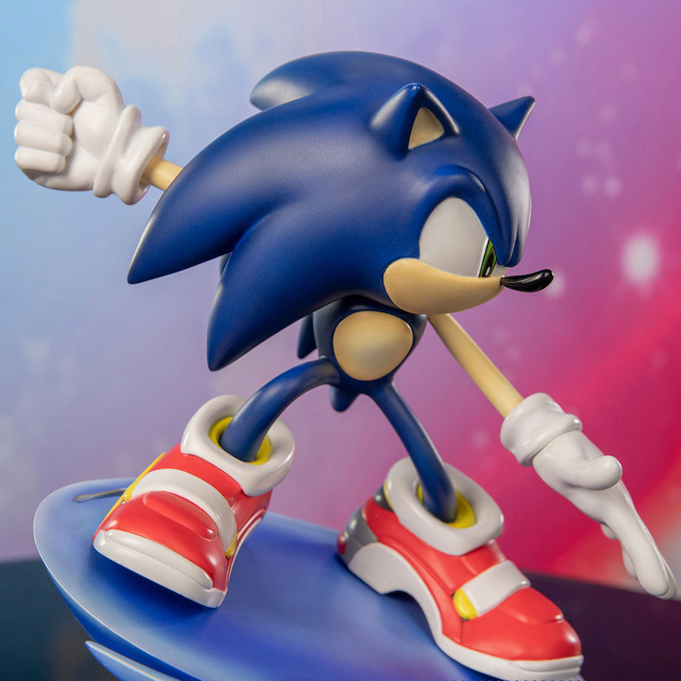 Sonic the Hedgehog - Sonic Adventure 2 Sonic - Statues