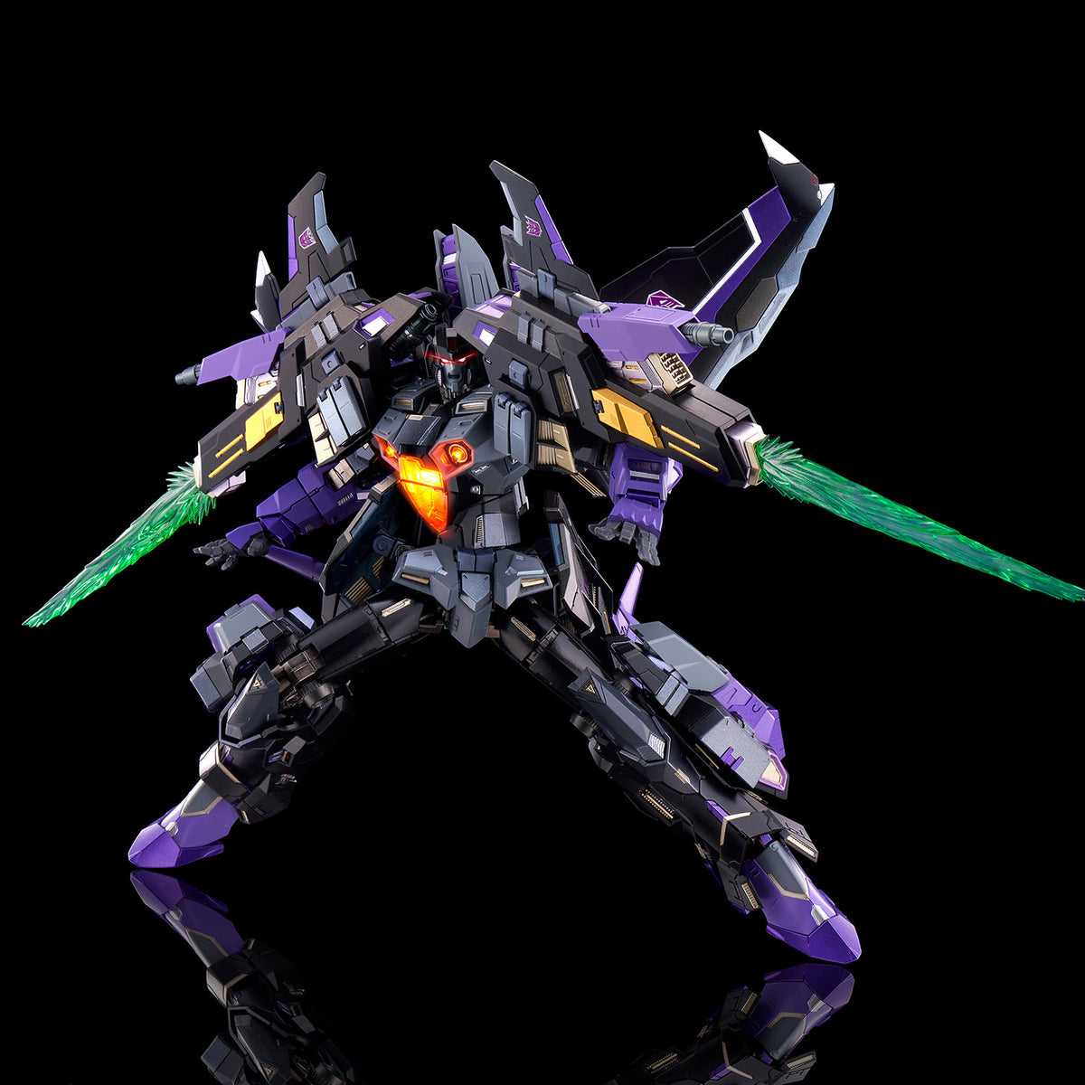 Transformers Skywarp Kuro Kara Kuri Action Figure Flame Toys
