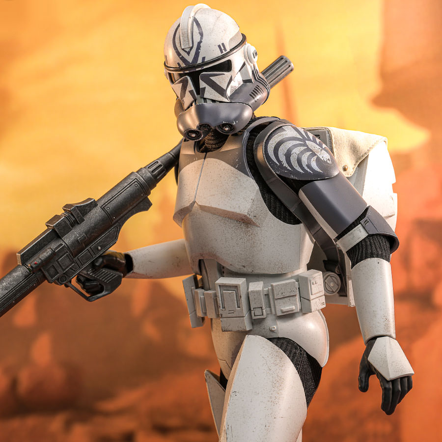 Star Wars 104th Battalion Wolfpack Clone Trooper Deluxe Version Sixth Scale Figure
