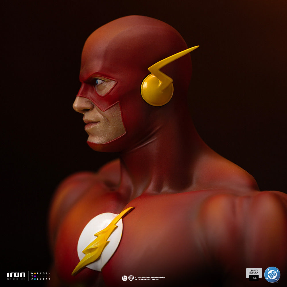 The Flash Quarter Scale Statue gallery view