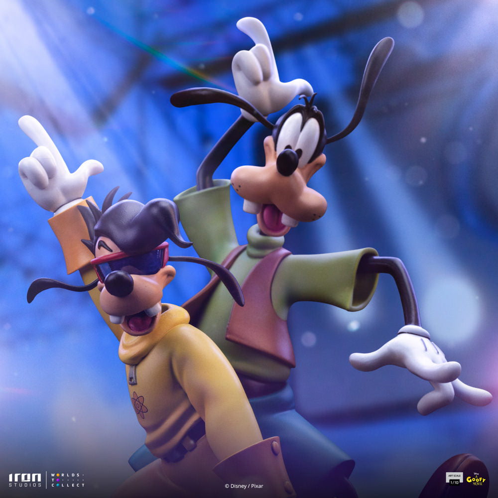 Goofy and Max statue gallery view