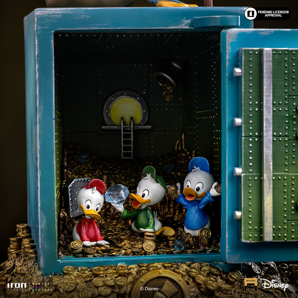 Disney - Uncle Scrooge McDuck and Nephews - 1:10 Scale Statue