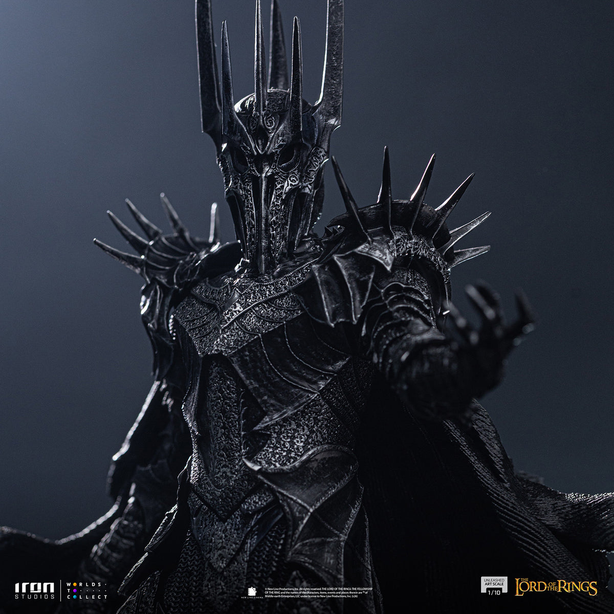 Sauron Unleashed 1:10 Scale Statue