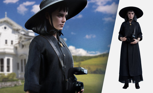 Beetlejuice Lydia Deetz Sixth Scale Figure Sideshow