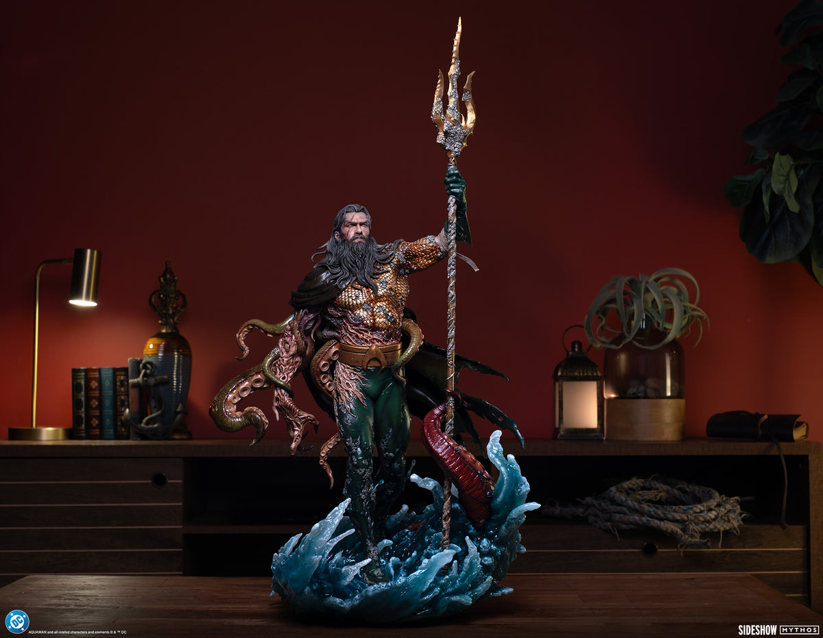 DC Comics - Aquaman: Lord of the Deep - Premium Format Figure