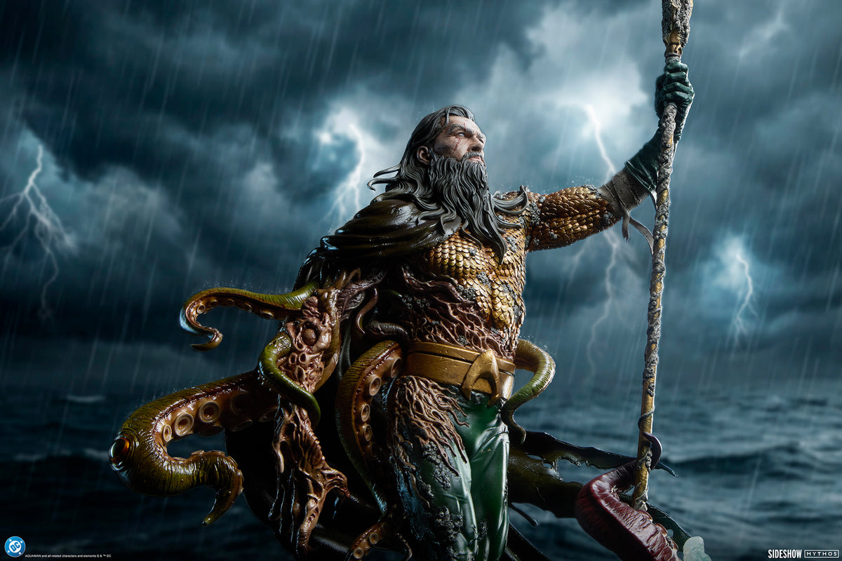 DC Comics - Aquaman: Lord of the Deep - Premium Format Figure