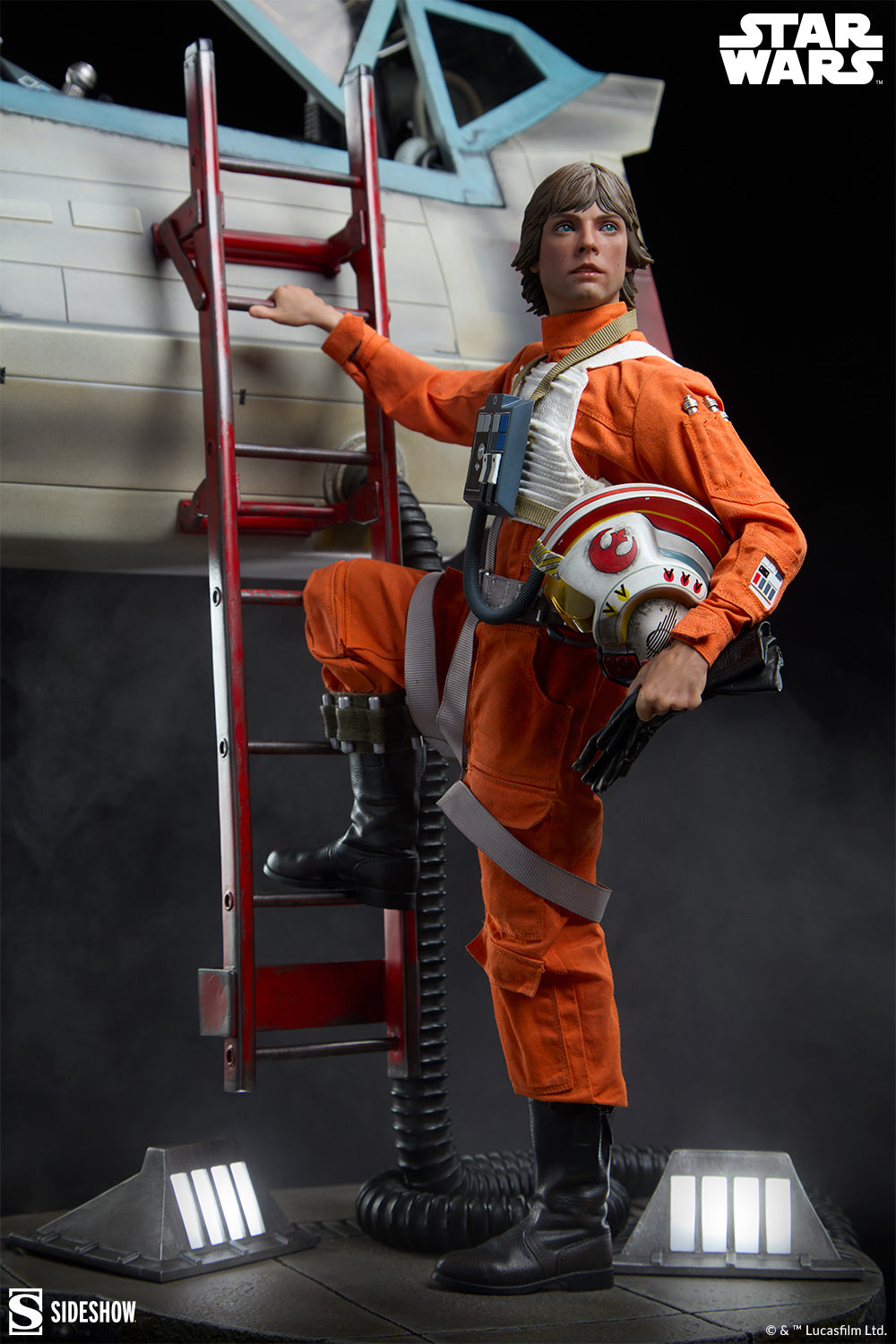 Luke Skywalker & X-Wing Premium Format Figure gallery view