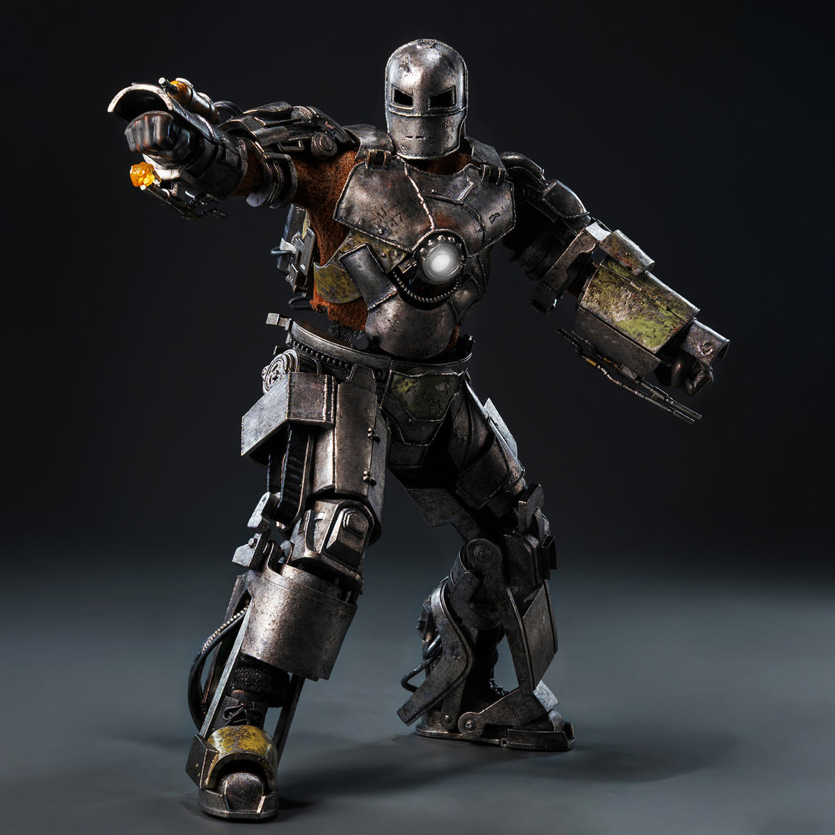 DLX Iron Man Mark 1