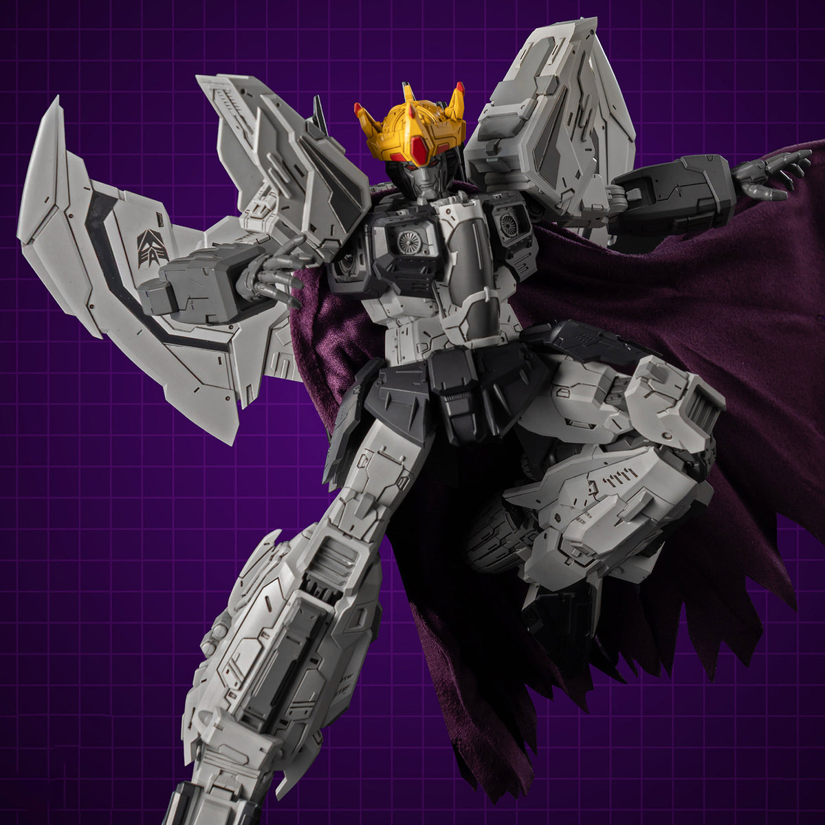 Transformers - Fallen Coronation Starscream (1986 Movie Edition) MDLX - Action Figure